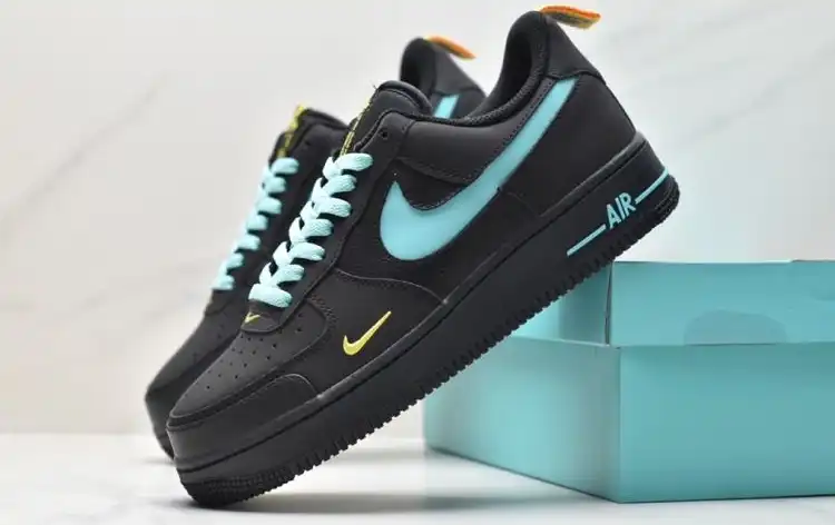 hype Nike Air Force 1