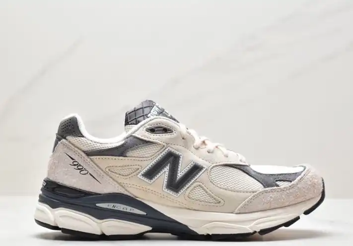 hype New Balance Sneakers