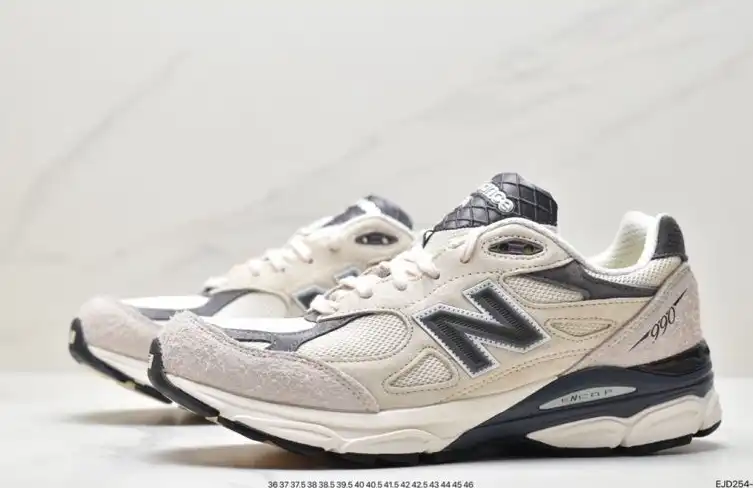 hype New Balance Sneakers