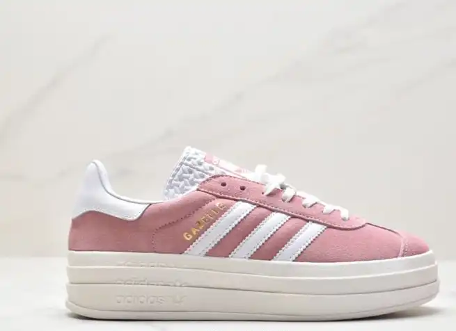 hype Adidas Sneakers