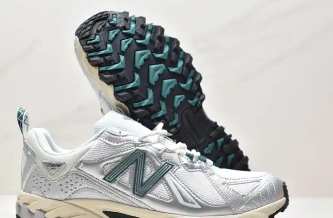 hype New Balance Sneakers