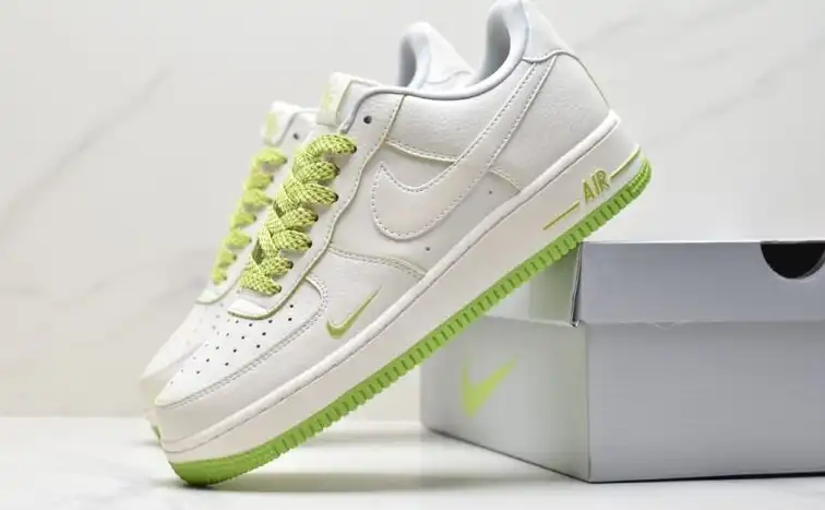 hype Nike Air Force 1