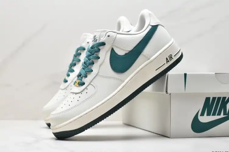 hype Nike Air Force 1