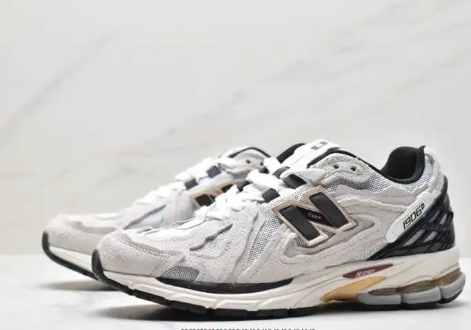 hype New Balance Sneakers