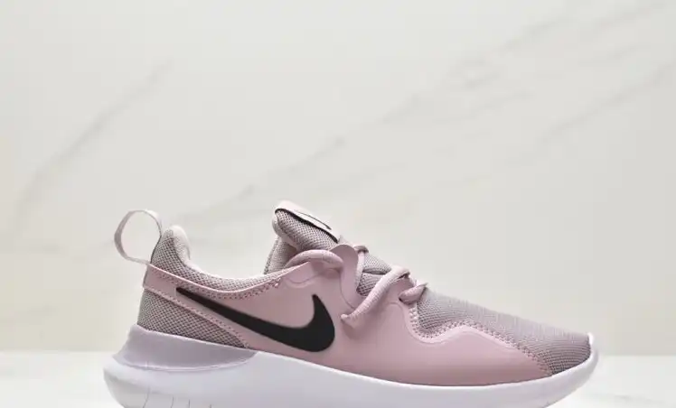 hype Nike Sneakers