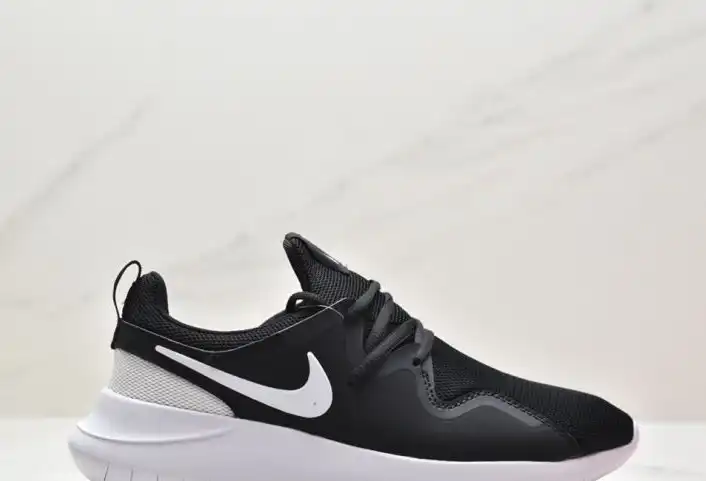 hype Nike Sneakers