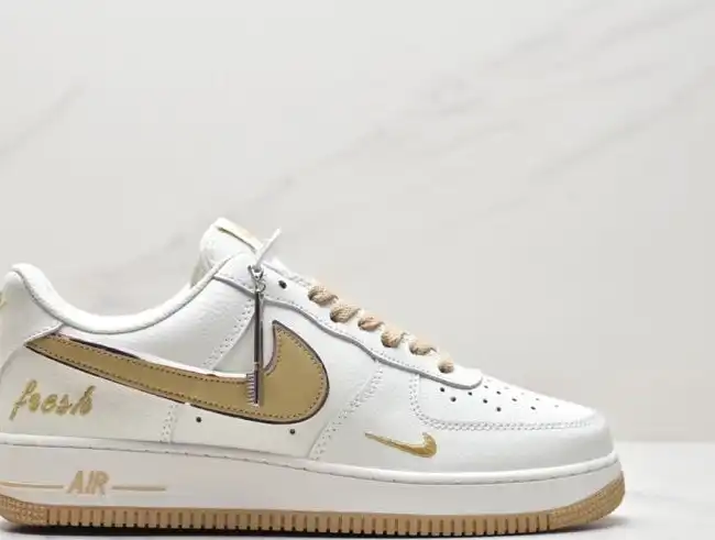 hype Nike Air Force 1