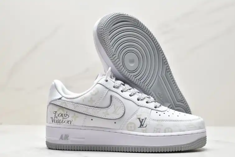 hype Nike Air Force 1