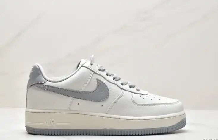 hype Nike Air Force 1