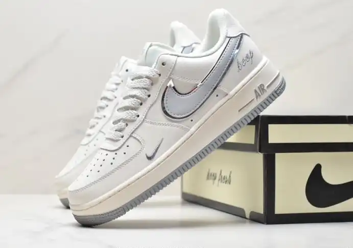 hype Nike Air Force 1