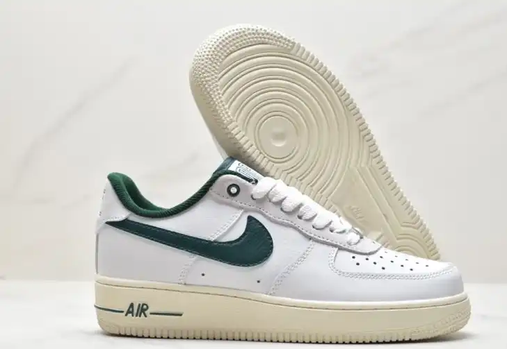 hype Nike Air Force 1