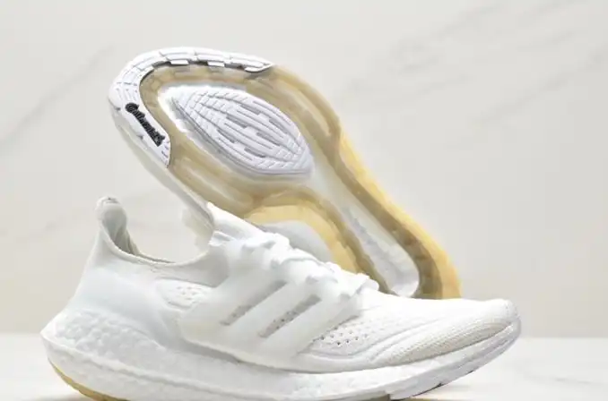 hype Adidas Sneakers