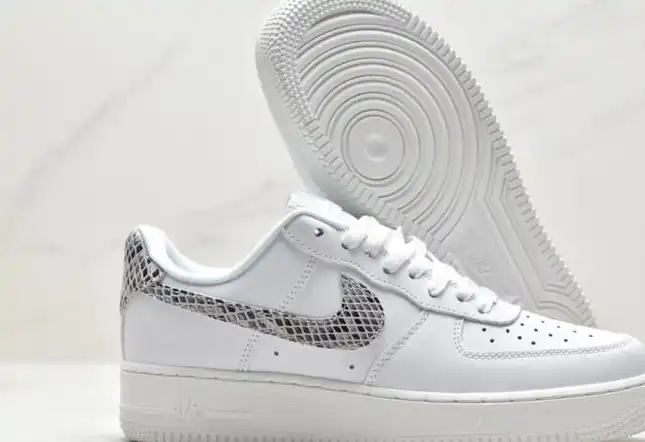 hype Nike Air Force 1