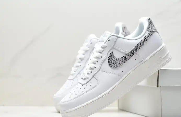 hype Nike Air Force 1