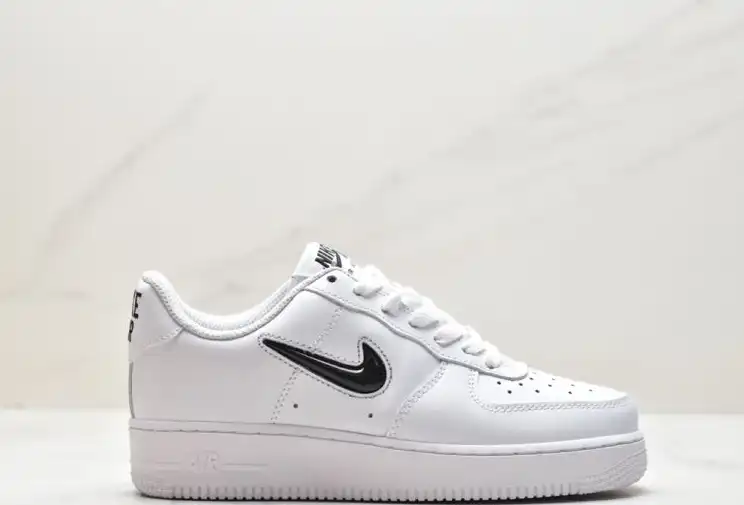 hype Nike Air Force 1