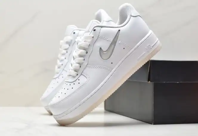 hype Nike Air Force 1