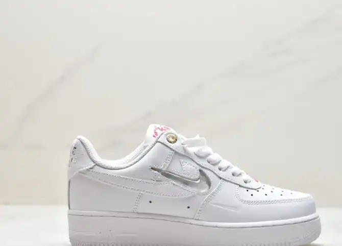 hype Nike Air Force 1