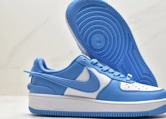 hype Nike Air Force 1