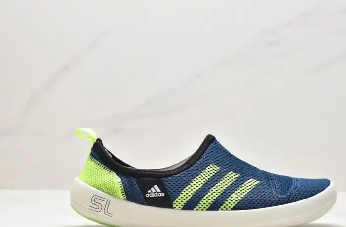 hype Adidas Sneakers