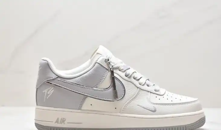 hype Nike Air Force 1