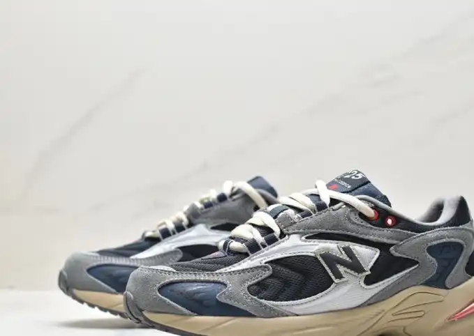 hype New Balance Sneakers