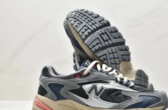 hype New Balance Sneakers