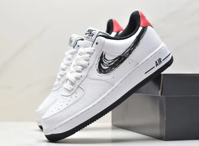 hype Nike Air Force 1