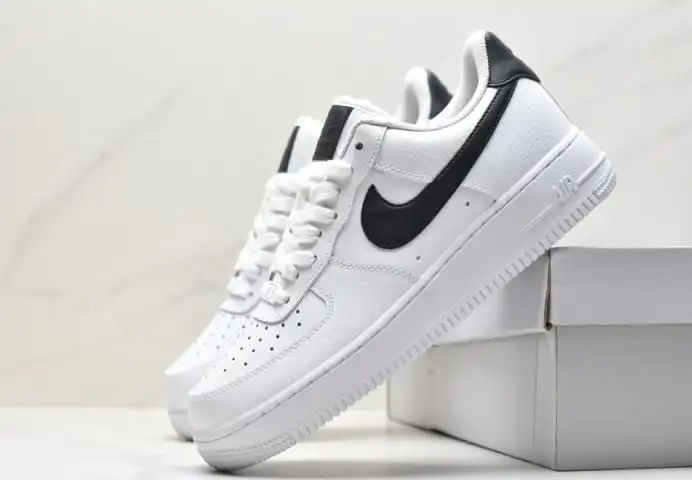 hype Nike Air Force 1