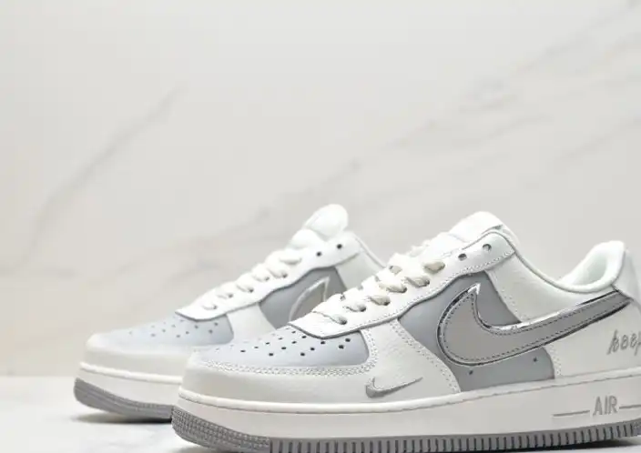 hype Nike Air Force 1