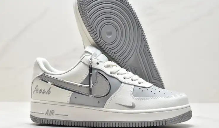 hype Nike Air Force 1