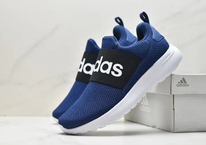 hype Adidas Sneakers