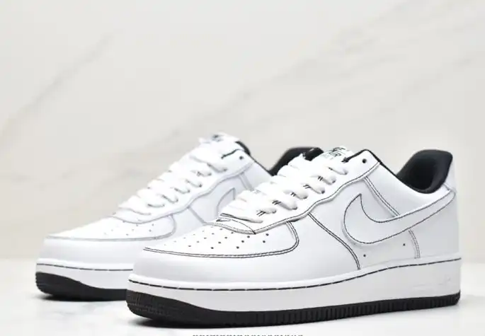 hype Nike Air Force 1