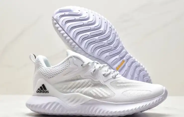 hype Adidas Sneakers