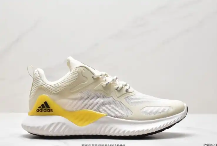 hype Adidas Sneakers