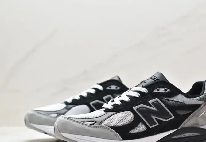 hype New Balance Sneakers