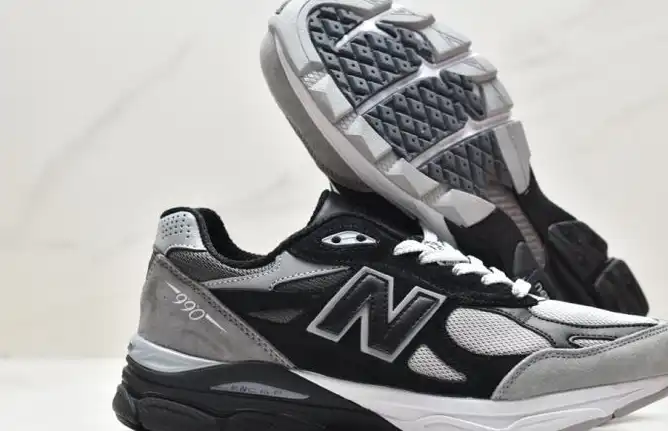 hype New Balance Sneakers