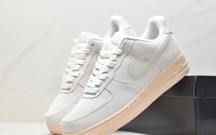 hype Nike Air Force 1