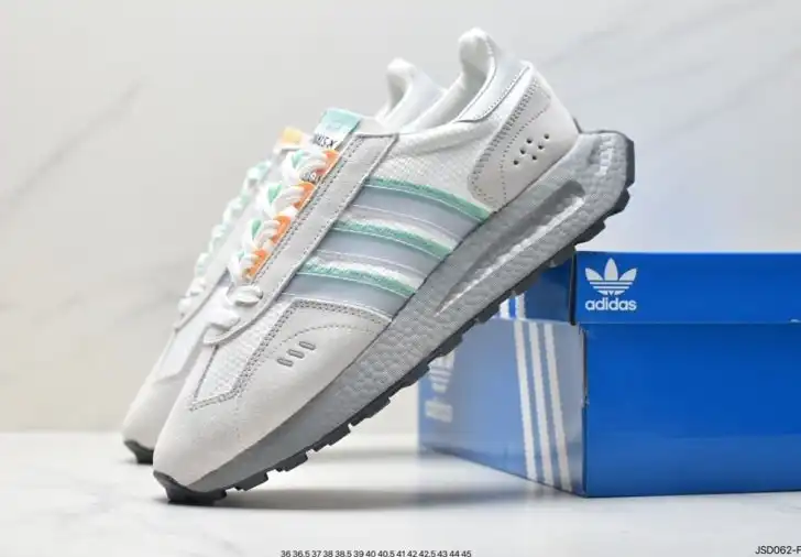 hype Adidas Sneakers