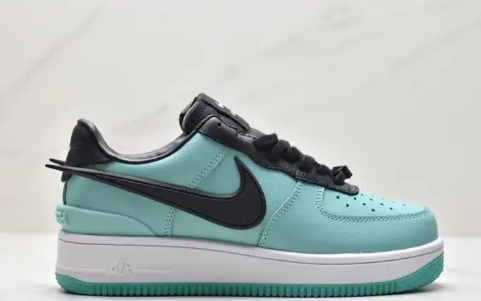 hype Nike Air Force 1