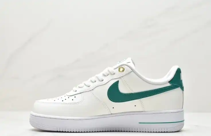 hype Nike Air Force 1