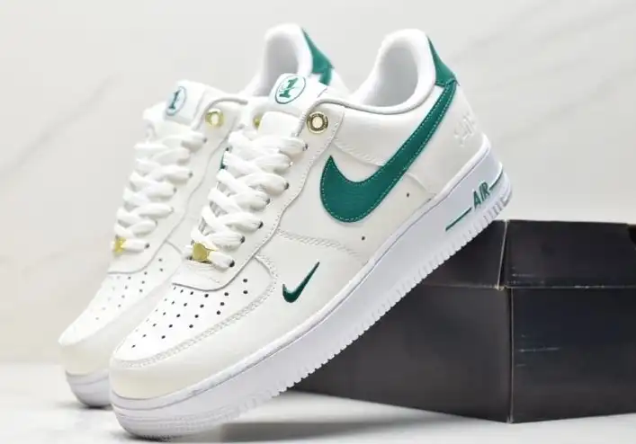 hype Nike Air Force 1