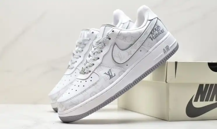 hype Nike Air Force 1