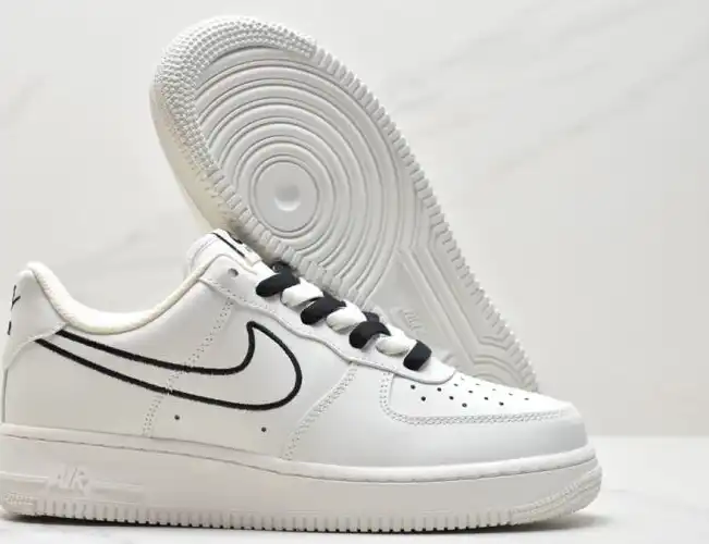 hype Nike Air Force 1