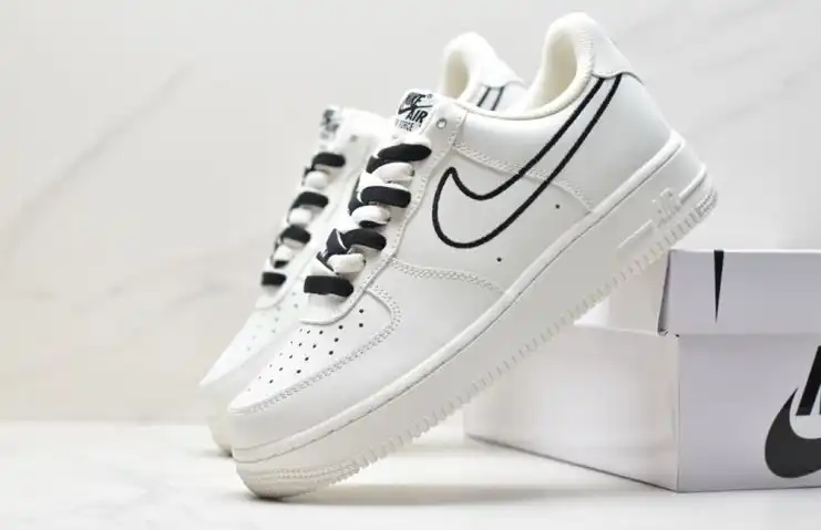 hype Nike Air Force 1