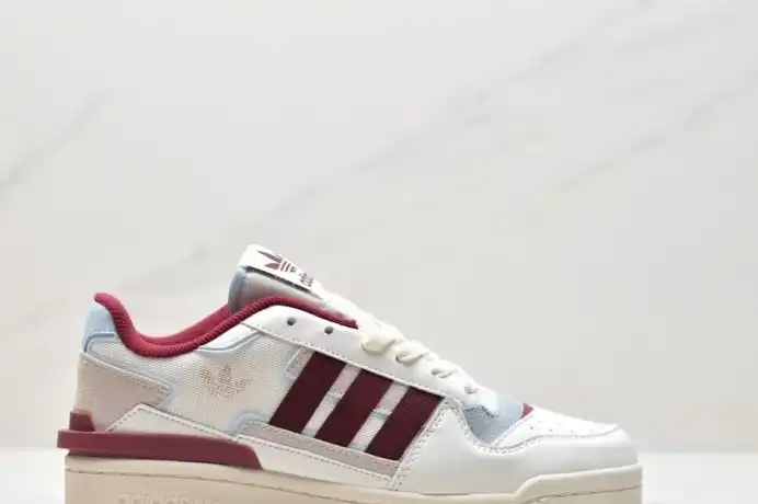 hype Adidas Sneakers