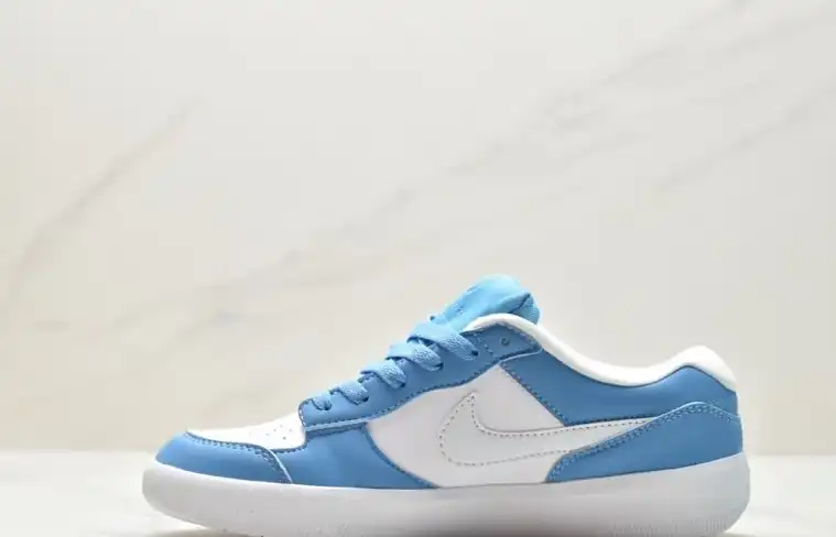 hype Nike Sneakers