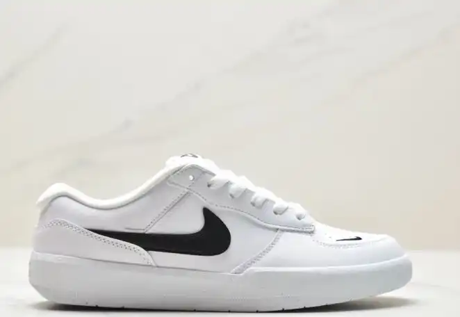 hype Nike Sneakers