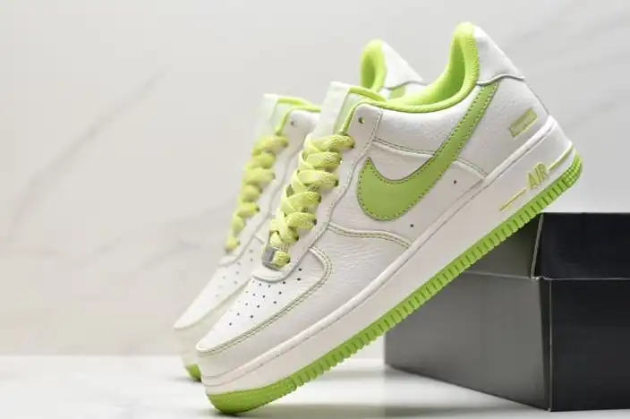 hype Nike Air Force 1