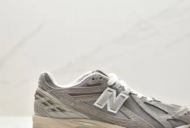 hype New Balance Sneakers