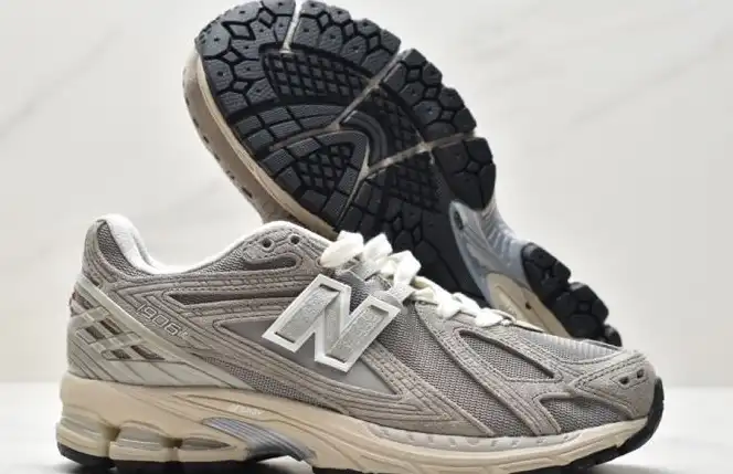 hype New Balance Sneakers